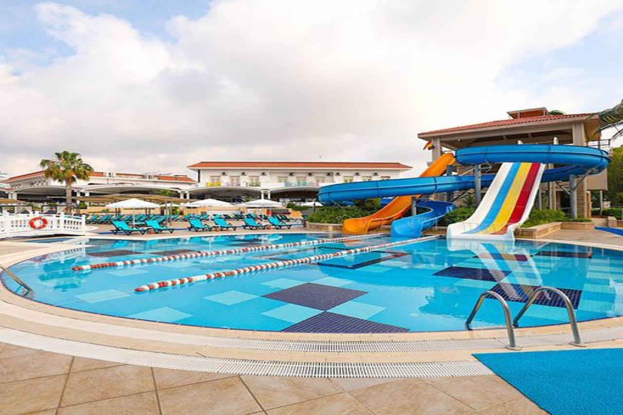 Crystal Paraiso Verde Resort & Spa Bogazket Bagian luar foto