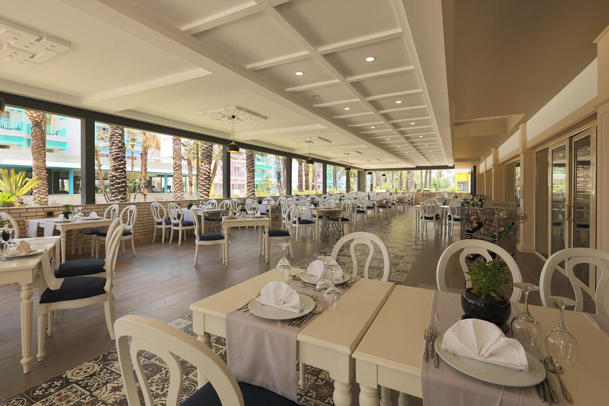 Crystal Paraiso Verde Resort & Spa Bogazket Bagian luar foto